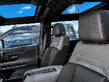 2024 GMC HUMMER EV SUV 2X Fast Charging - Photo 12