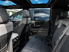 2024 GMC HUMMER EV SUV 2X Fast Charging - Photo 16
