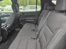 2025 Chevrolet Traverse LT - Photo 11