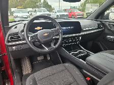 2025 Chevrolet Traverse LT - Photo 13