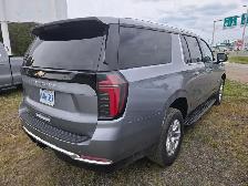 2025 Chevrolet Suburban LS - Photo 4