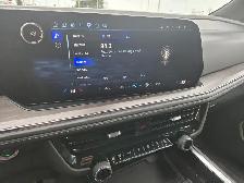 2025 Chevrolet Suburban LS - Photo 11