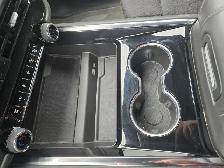 2025 Chevrolet Suburban LS - Photo 13