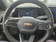 2025 Chevrolet Suburban LS - Photo 14