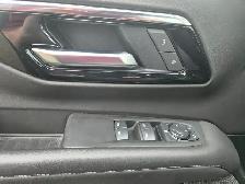 2025 Chevrolet Suburban LS - Photo 21