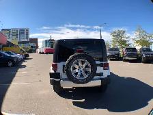 2018 Jeep Wrangler SAHARA JK UNLIMITED 4X4 LEATHER BLUETOOTH TOW - Photo 6