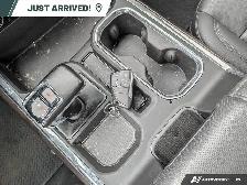 2025 GMC Sierra 1500 SLT Crew Cab Short Box 4-Wheel Drive SLT - Photo 24