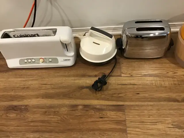 SMALL KITCHEN APPLIANCES