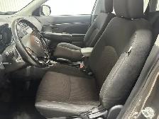 Mitsubishi RVR SE LTD AWC 2019 à vendre - Photo 10