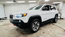 CHEROKEE TRAILHAWK V6 4X4 86,582km 1 PROPRIOCUIRBLUETOOTHCARP