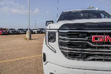 2026 GMC Sierra 1500 AT4 - Photo 11