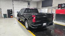 2023 Chevrolet Silverado 1500 - Photo 3