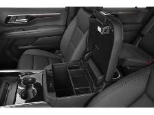 2027 Chevrolet Suburban Z71 - Photo 9