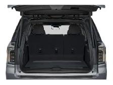 2027 Chevrolet Suburban Z71 - Photo 11