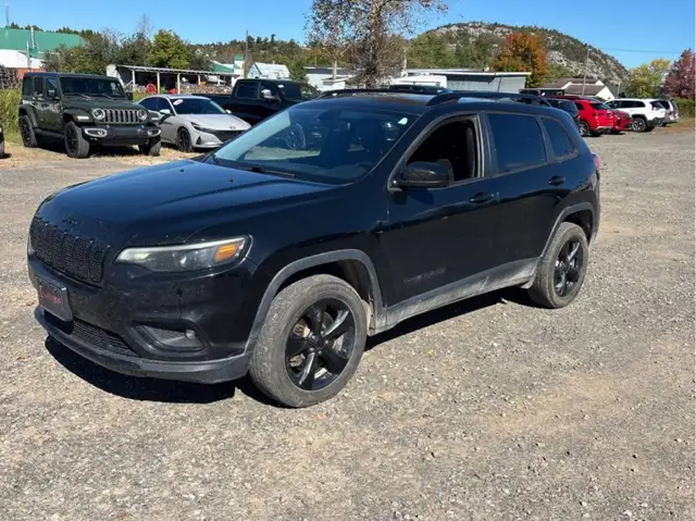 2021 JEEP CHEROKEE  4X4  NO ACCIDENTS