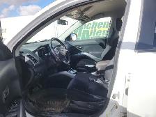 2010 Mitsubishi Outlander - Photo 10
