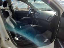 2010 Mitsubishi Outlander - Photo 29