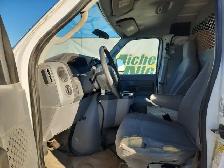 2011 Ford E-Series - Photo 15