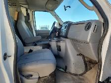 2011 Ford E-Series - Photo 30