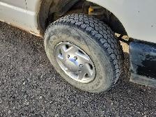 2011 Ford E-Series - Photo 31