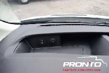 2023 Ford Transit Cargo Van AWD  Hitch , Cruise , Bluetooth - Photo 18