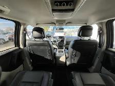 2018 Dodge Grand Caravan Crew 7 Passenger | Power Door | Power T - Photo 24