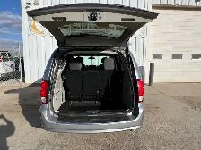 2018 Dodge Grand Caravan Crew 7 Passenger | Power Door | Power T - Photo 28