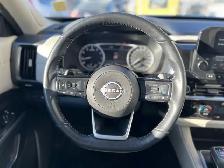 2023 Nissan Pathfinder SL AWD 7 Passenger | Command Start | Heat - Photo 14