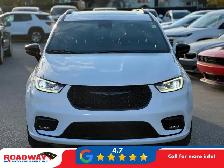 2025 Chrysler Pacifica Limited 7 Passenger | Heated Seats | P... - Photo 2