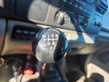 2007 Ford F550 - Photo 17
