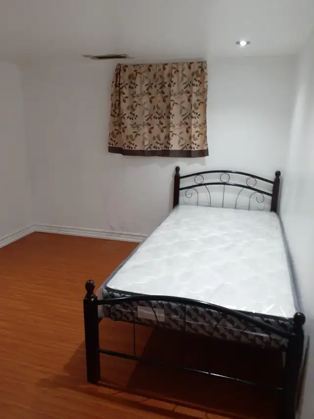 Basement one Private Room Available from Nov 1st (Scarborough)