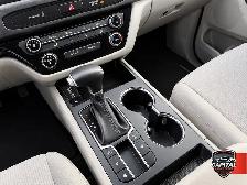 2019 Kia Sedona LX - Photo 10