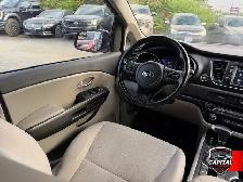 2019 Kia Sedona LX - Photo 11