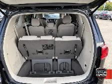 2019 Kia Sedona LX - Photo 17