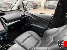 2021 Toyota Prius Prime Upgrade - Photo 12