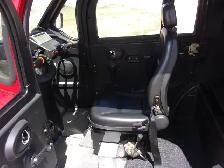 Enclosed Daymak Mobility Scooter ( NEEDS REPAIR ) - Photo 9