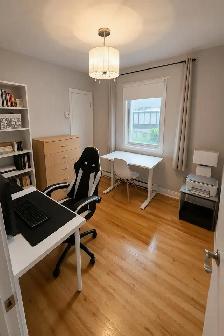 3 Beds 1 Bath Apartment - Photo 8