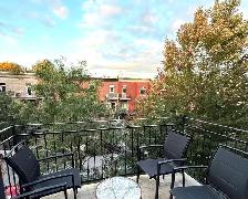 Mile End, spacieux 3e étage rénové, au pied du Mont-Royal! - Photo 8