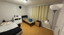Shared Room for Rent From Oct 1, in Mississauga - Photo 2