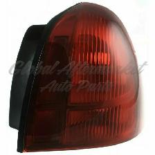 Lincoln Town Car 2003-2011 Tail Lights Left and Right - Photo 2