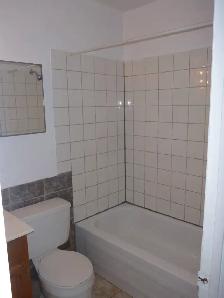 3 1/2 à louer, Rue Groulx, Granby 825$/mois.  Disp. 1er Novembre - Photo 7