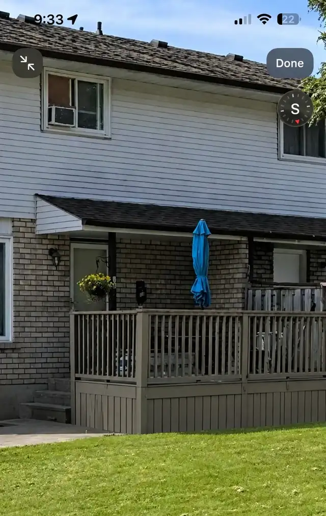 Townhouse for rent in West Brantford (11 Sheldon Street)