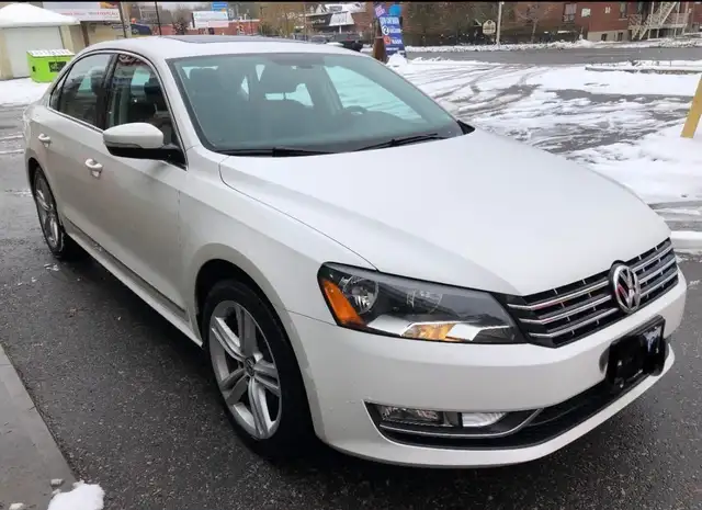 2015 Volkswagen Passat TSI Highline – 172,000 km