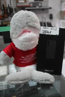 October Samsung Cellphone Sale at First Stop Swap Shop - Photo 3