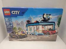 Lego 60497 City Drive through Car Wash NEW