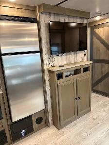 RV  camper trailer for sale - Photo 10