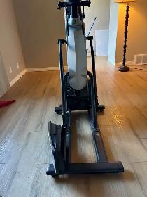 • Brand: Bowflex (Nautilus, Inc.)• Model Group: M6/M8 Max Train - Photo 4