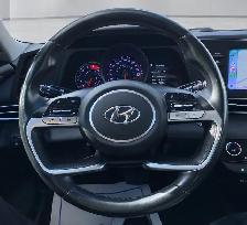 2022 Hyundai Elantra Preferred - Photo 13