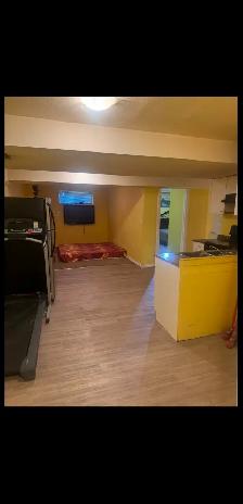 Basement fir rent - Photo 3
