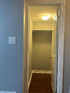 Spacious 2 bedroom basement available for Rent - Photo 8